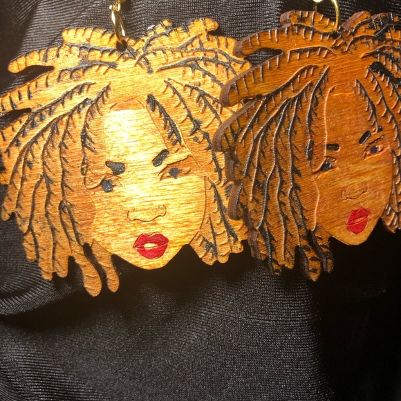 Homemade earrings - Picture 1 of 4